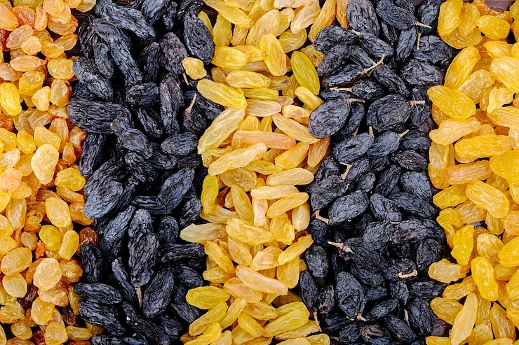 raisins and munnaka 4