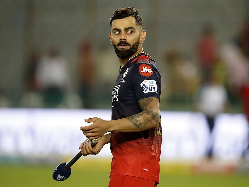 uvetr6sovirat kohli