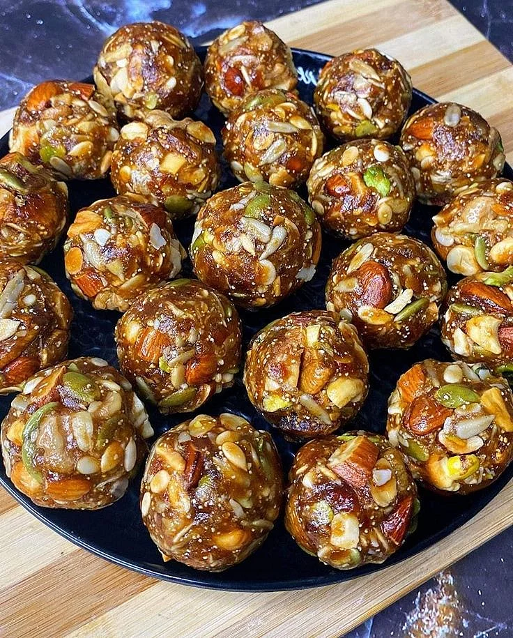 Dry Fruits Laddu