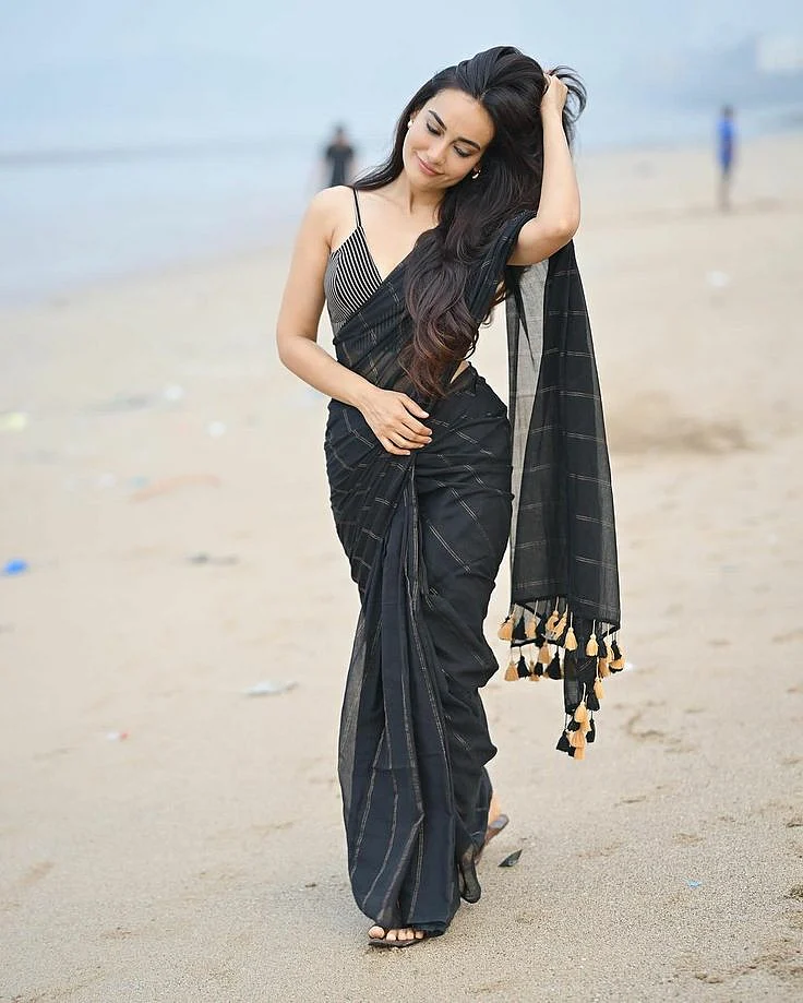 Surbhi Jyoti Saree