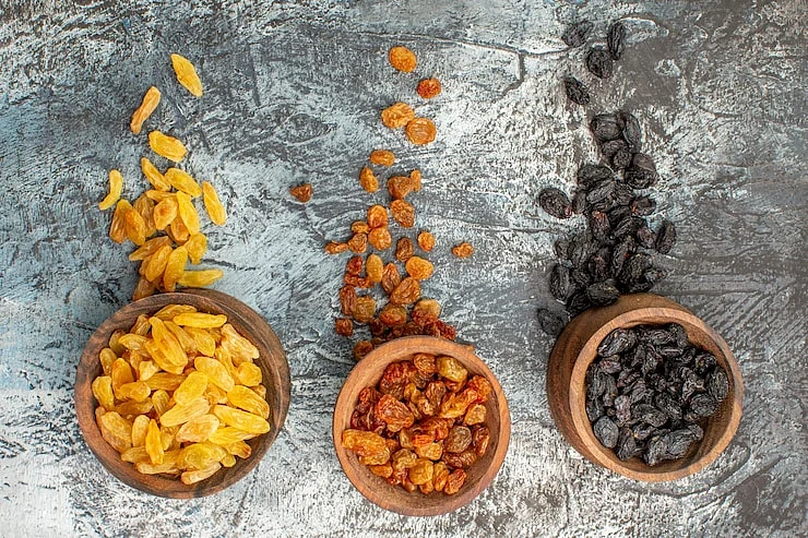 raisins and munnaka 5