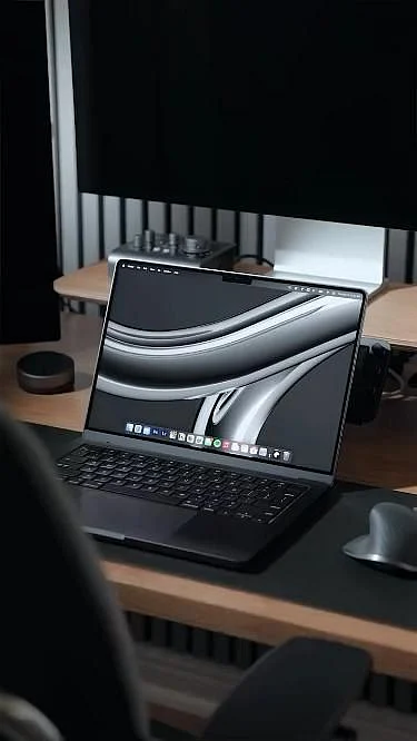 Apple 2023 MacBook Pro Laptop M3 chip with 8‑core CPU 10‑core GPU