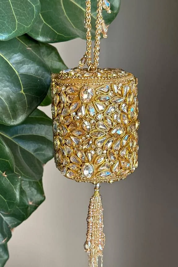 Kundan and Jadau bag
