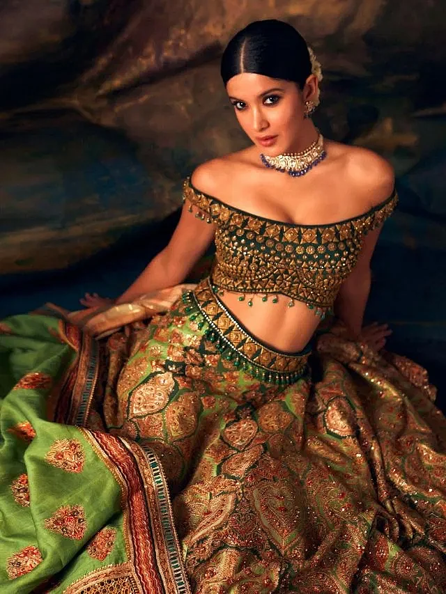 shanaya kapoor beautiful look in lehenga
