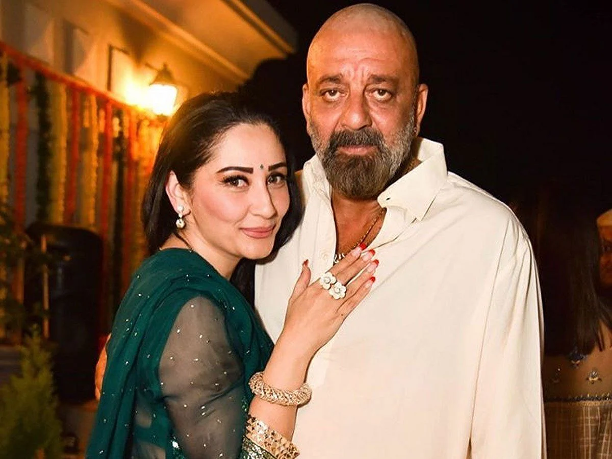 sanjay dutt with manyata dutt1