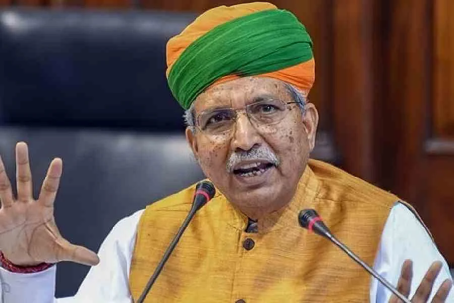 17026400681695983758arjun ram meghwal