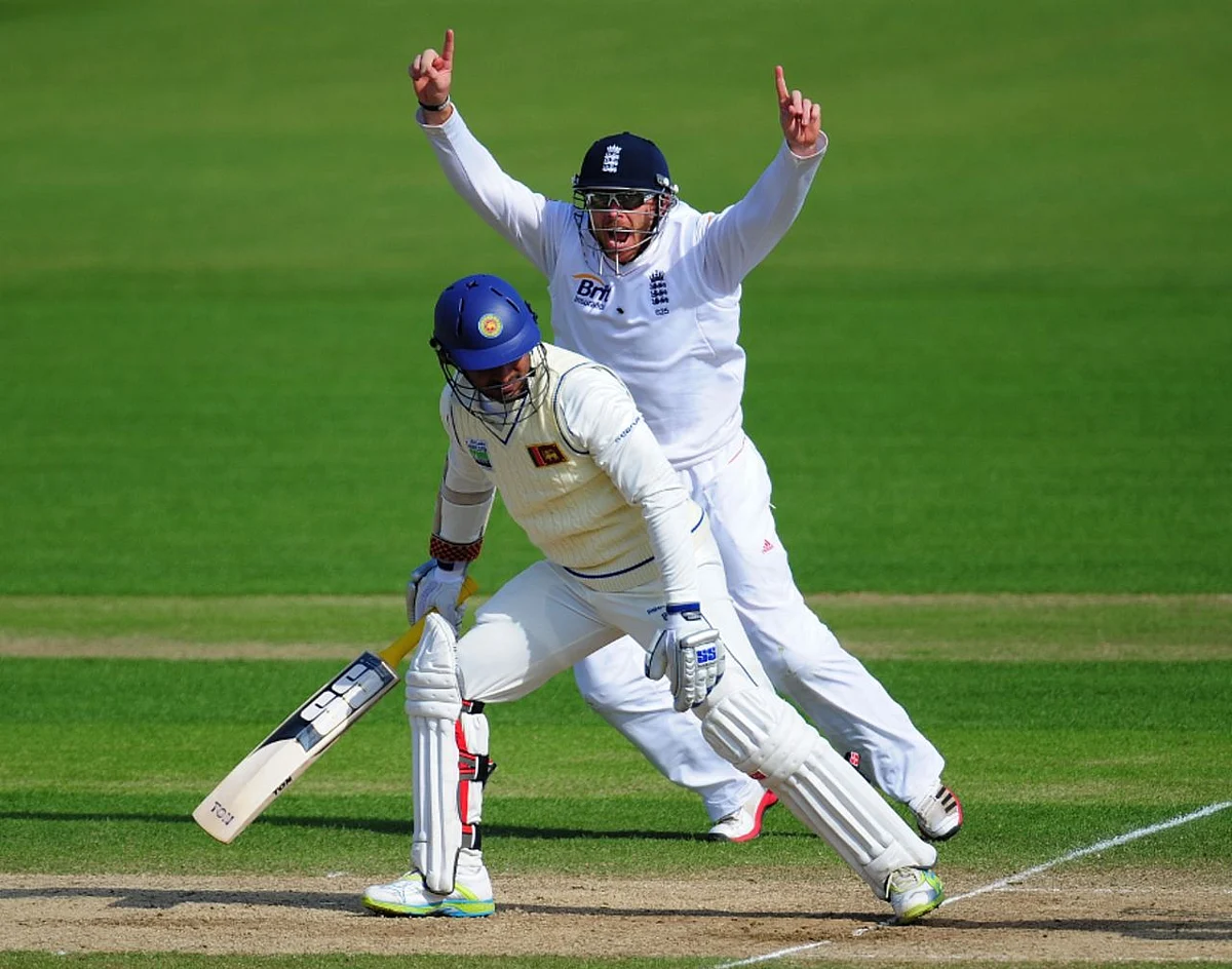 srilankaa 82 runs