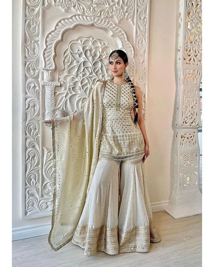 aSharara Suit