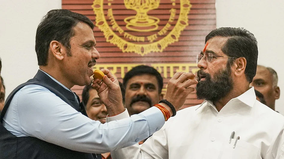 67469644b2bfc devendra fadnavis and eknath shinde 274711232