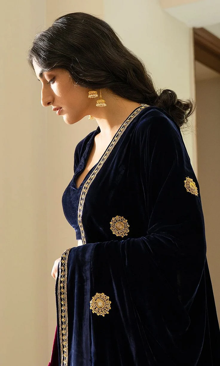 Velvet Shawls