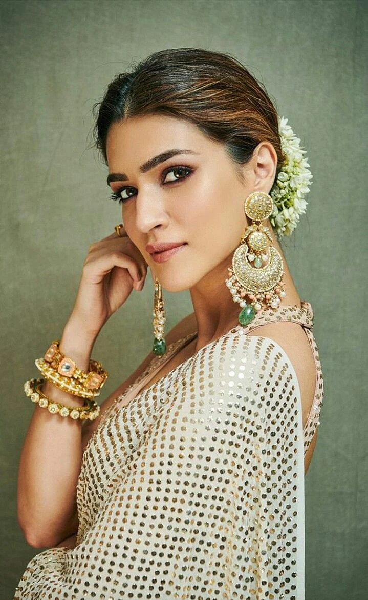 Kriti Sanon Earrings