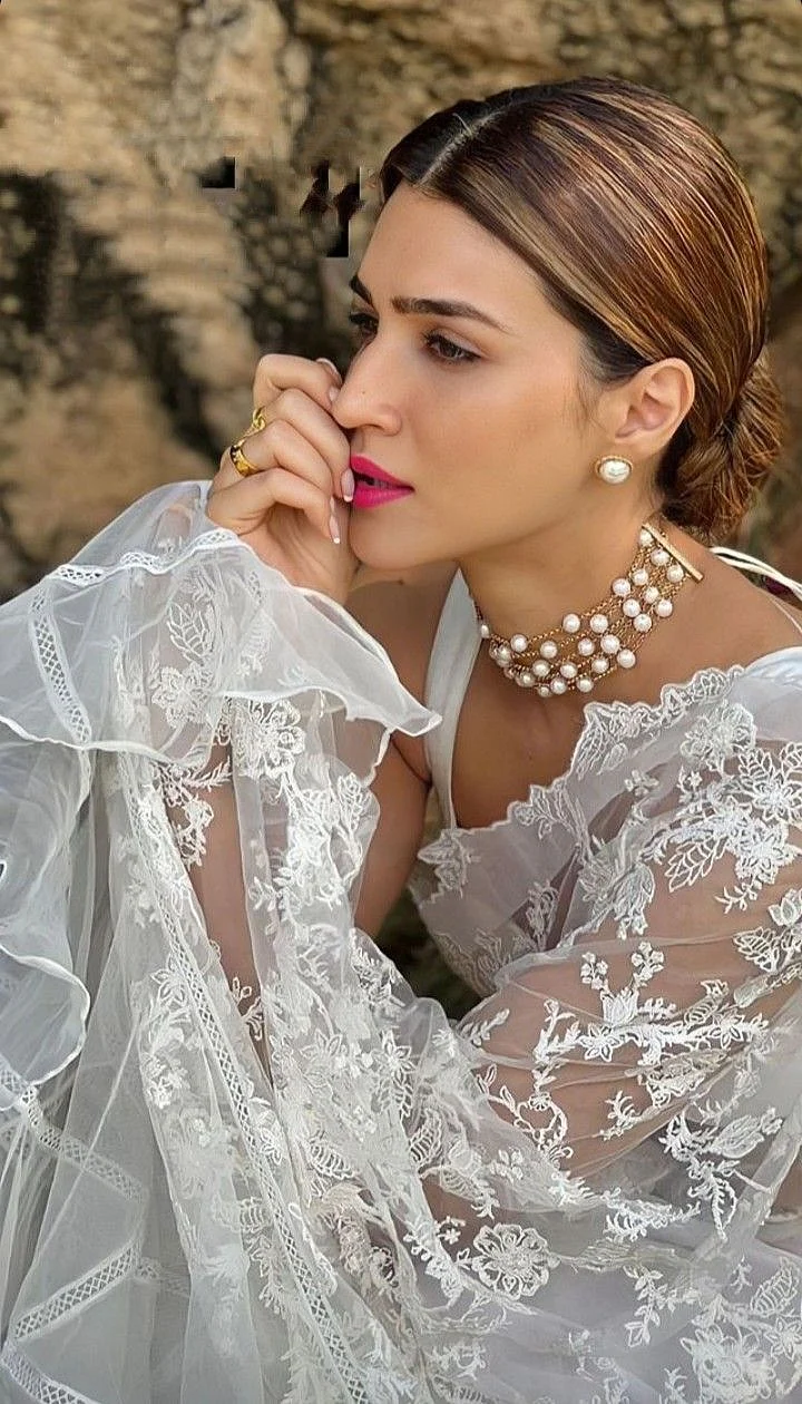Kriti Sanon Earrings