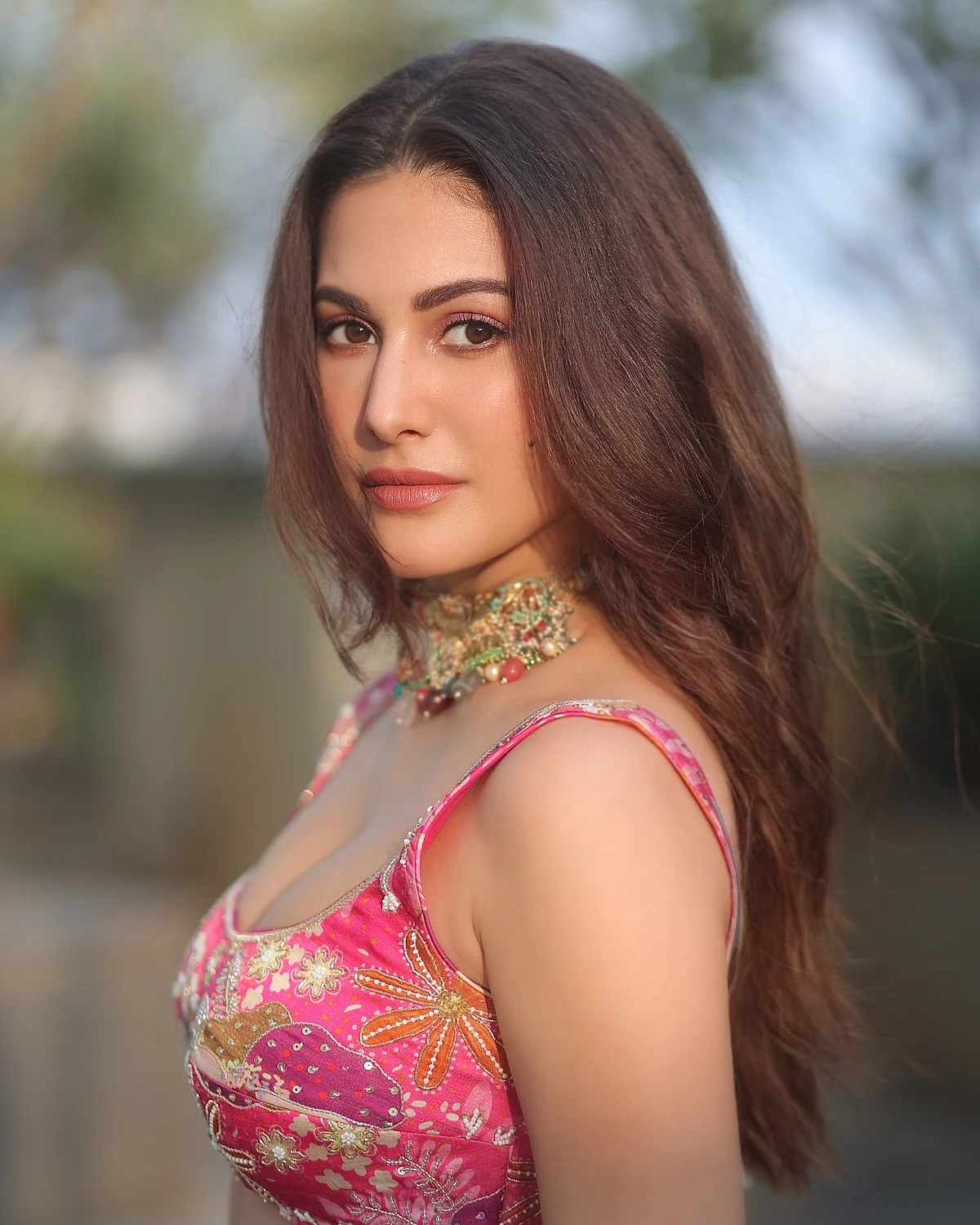 amyradastur17290576603479910338495526840503493444