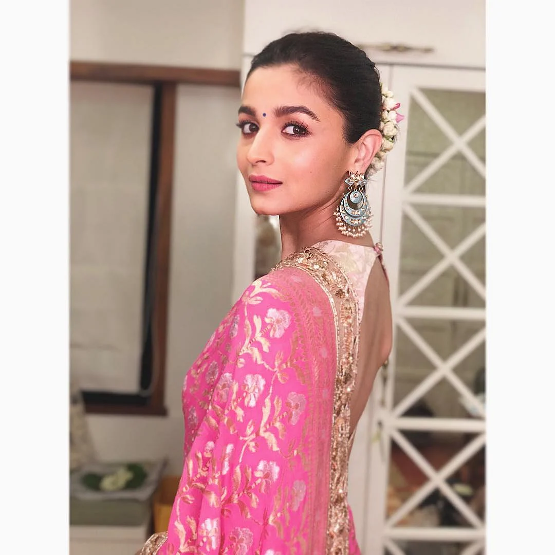 aliaabhatt15301881451811671928404957910259925762 1