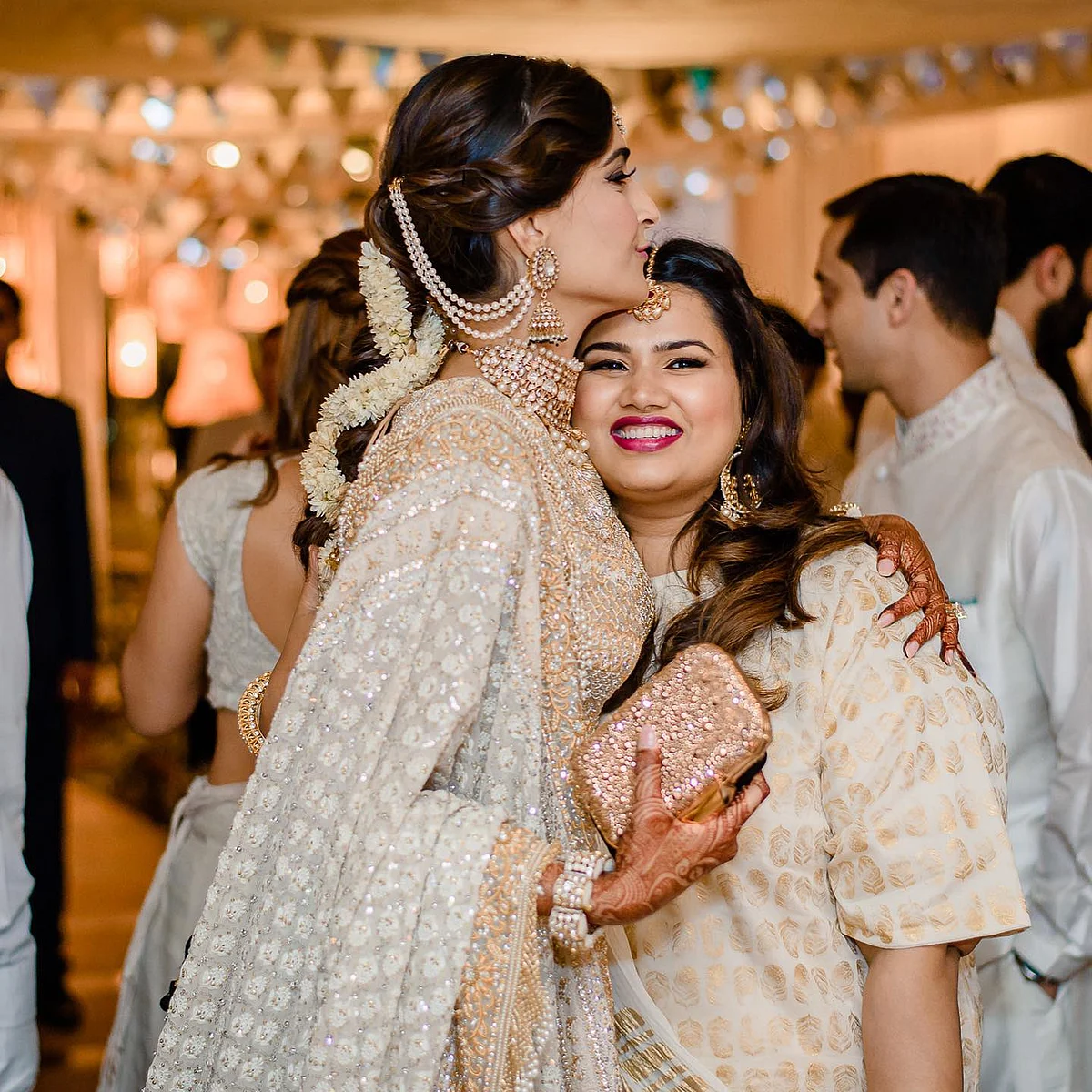 sonamkapoor1628163368263354767380299654554089228