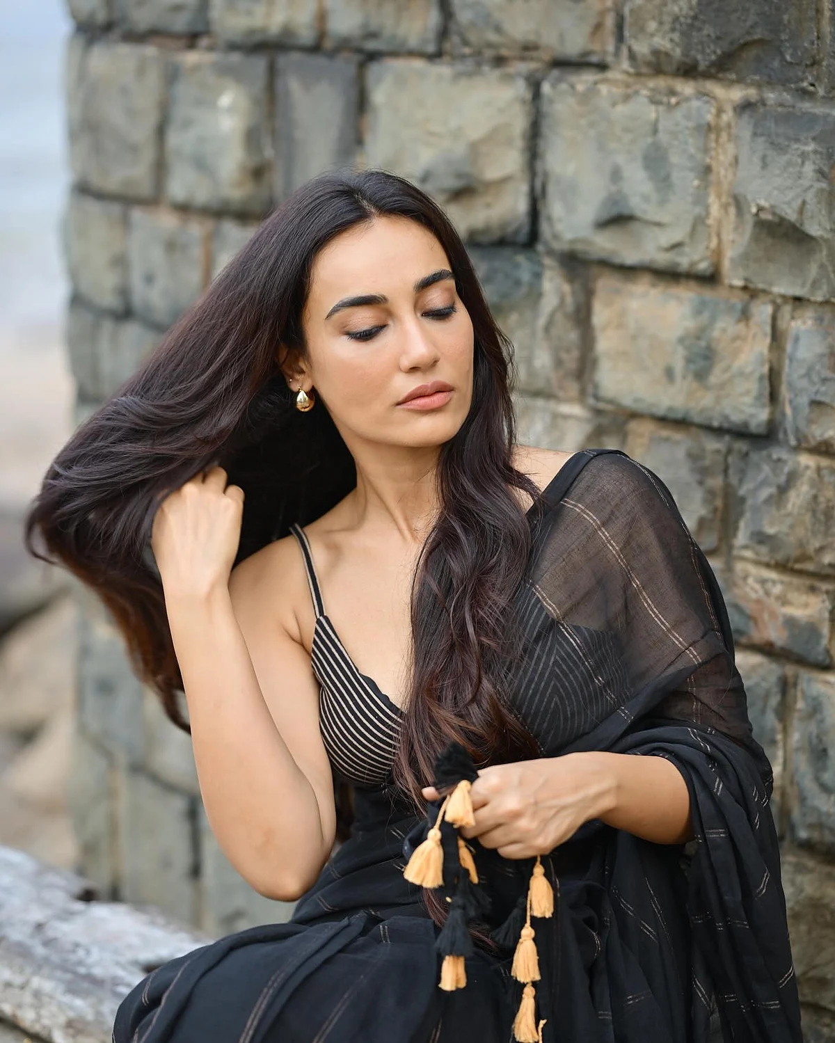 surbhijyoti172508882734466173468836760751375116651