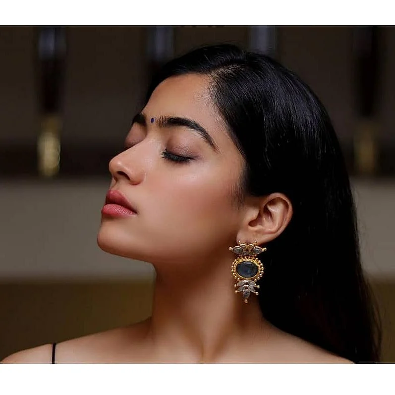 rashmikamandanna155897307520531374230593514771381101303