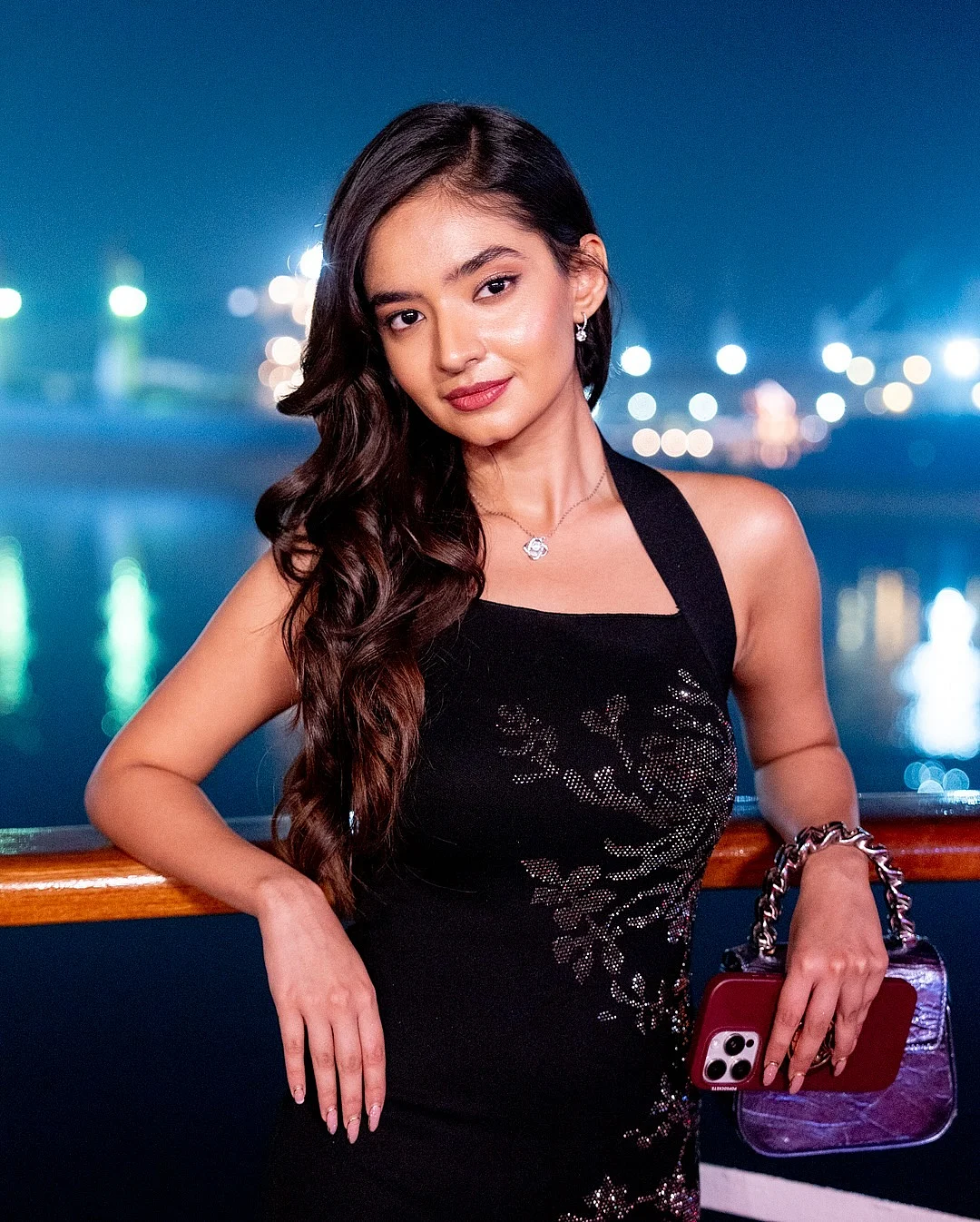 anushkasen0408173312150935140003754333721101640808634