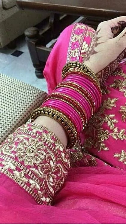 pink bangle set 9