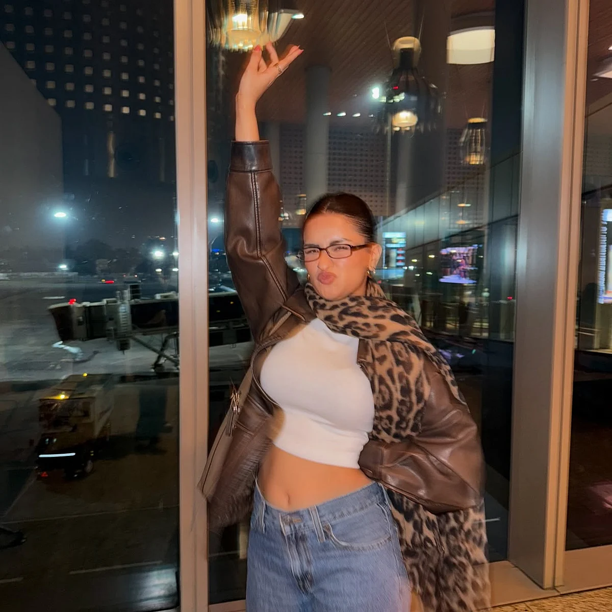 avneetkaur13173298700735128720892021976151797720972