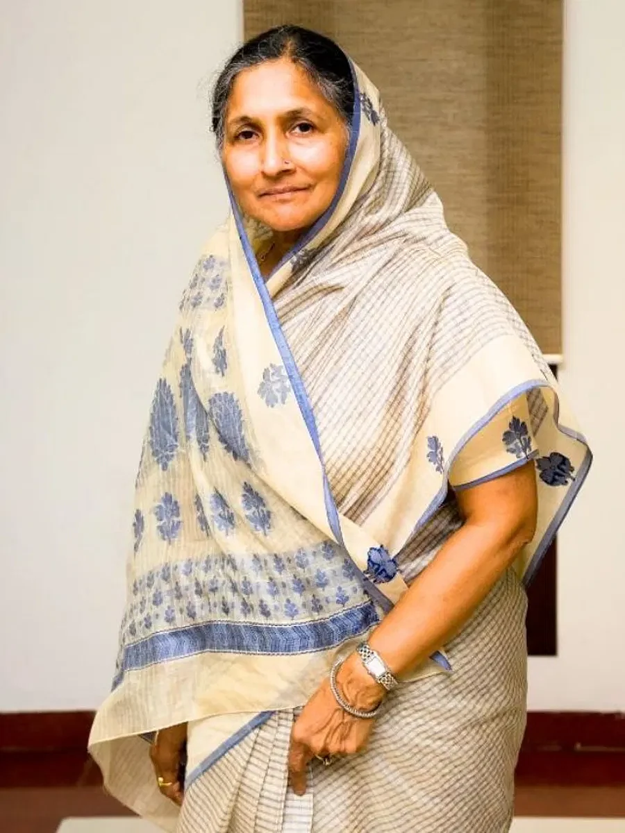 cropped news richest woman savitri jindal