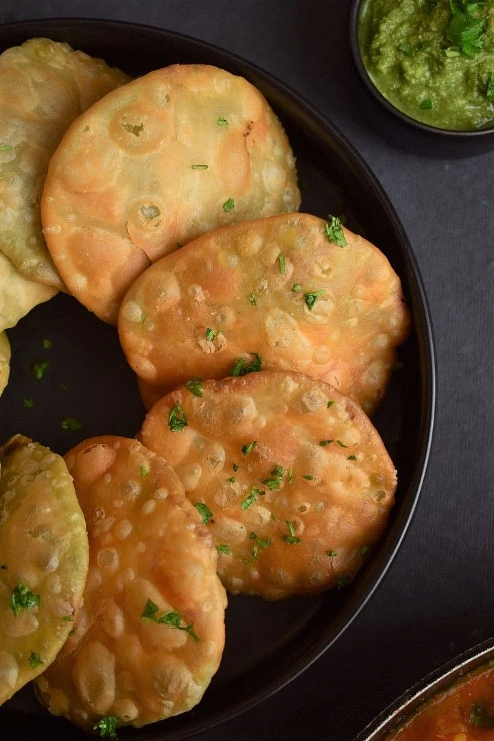 carrot kachori
