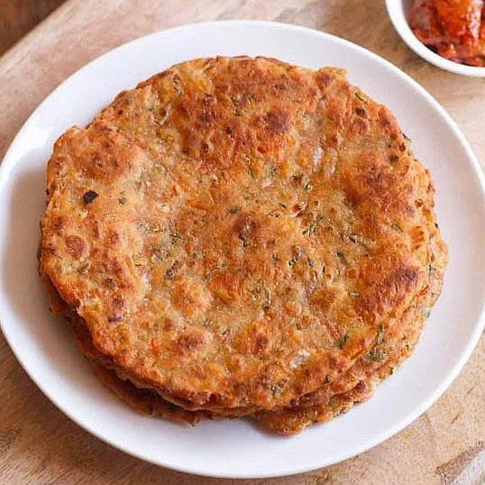 gajar ka paratha