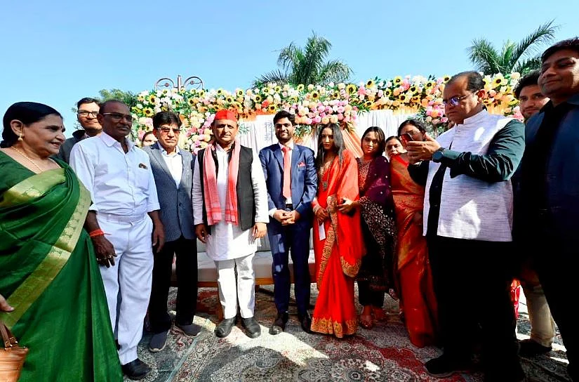 AKHILESH 3