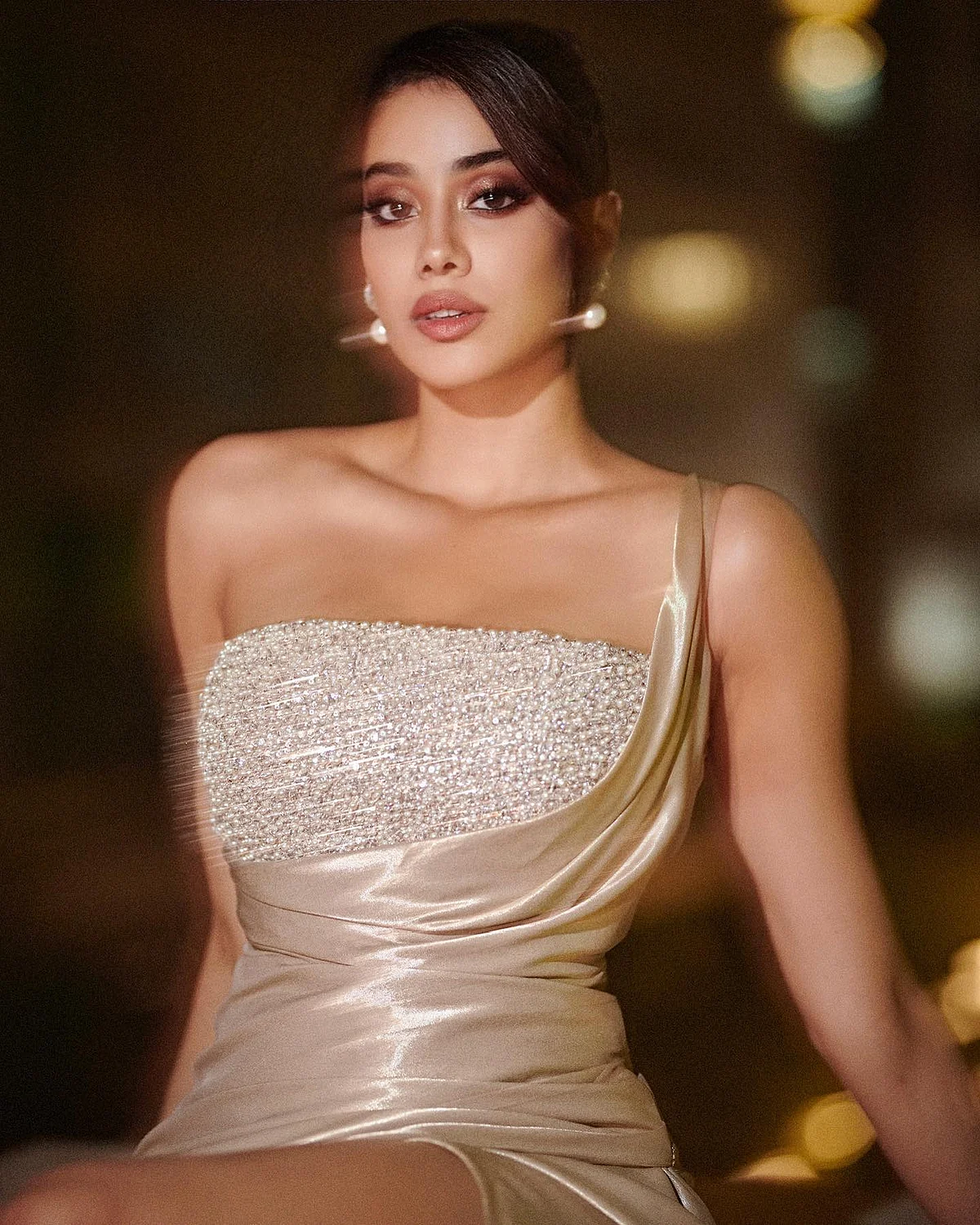 janhvikapoor166893481029755633114244578541231494329