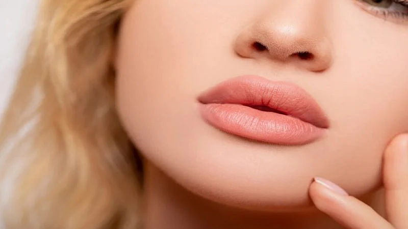 lips2