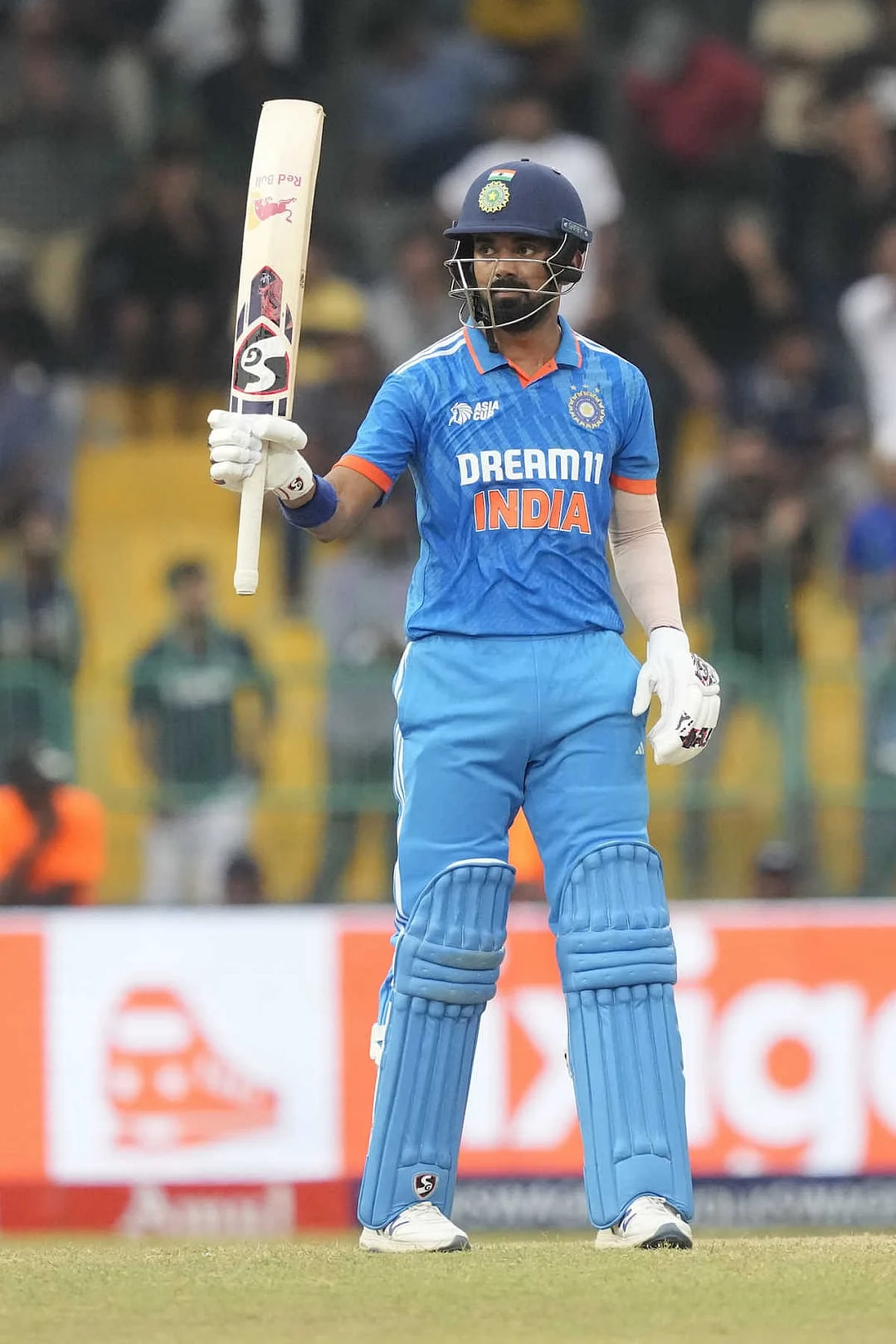 kl rahul hits his 6th odi century 1st against pakistan ind v0 pdfk3wniimnb1