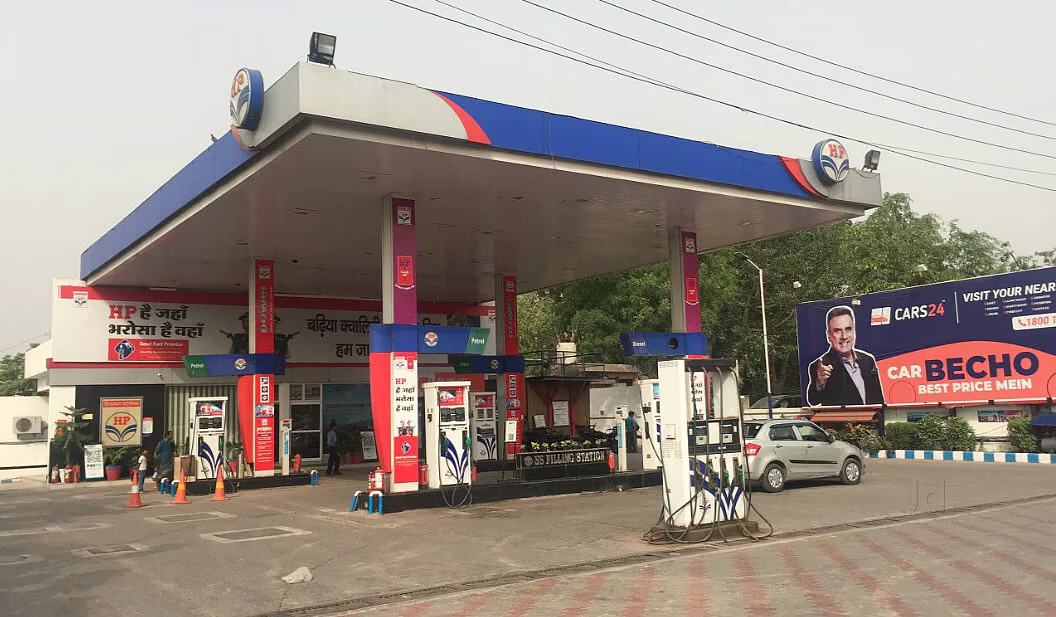 s s filling station gurgaon sector 12a gurgaon petrol pumps hp 8uzcamcbr1
