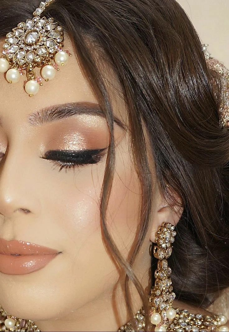 Pakistani Makeup Looks 2