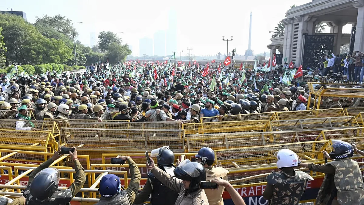 navjivanindia2024 12 02wa27ngwgNoida Farmers March