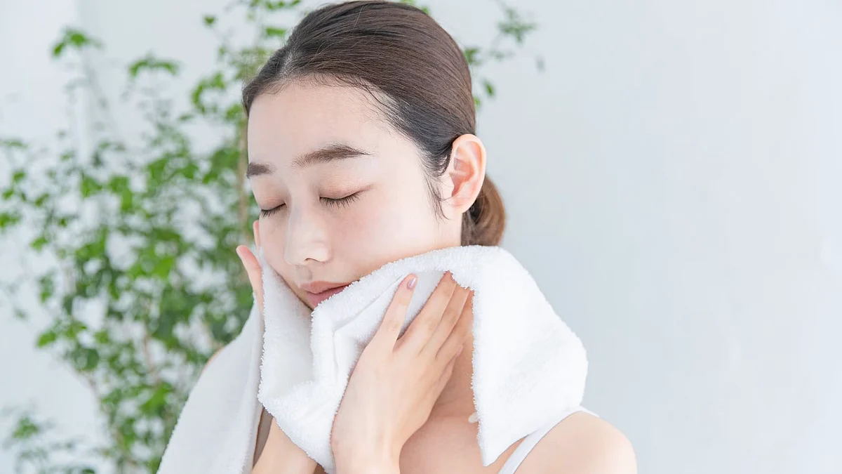 Skin cleansing tips night