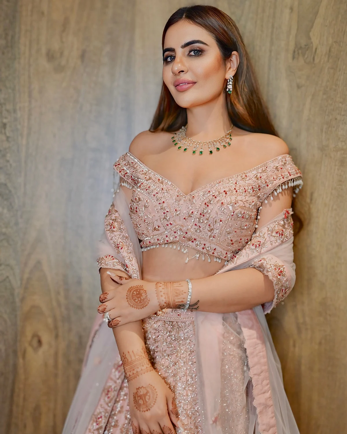 iamdeeptisadhwani172726200634648473014624162221253588662