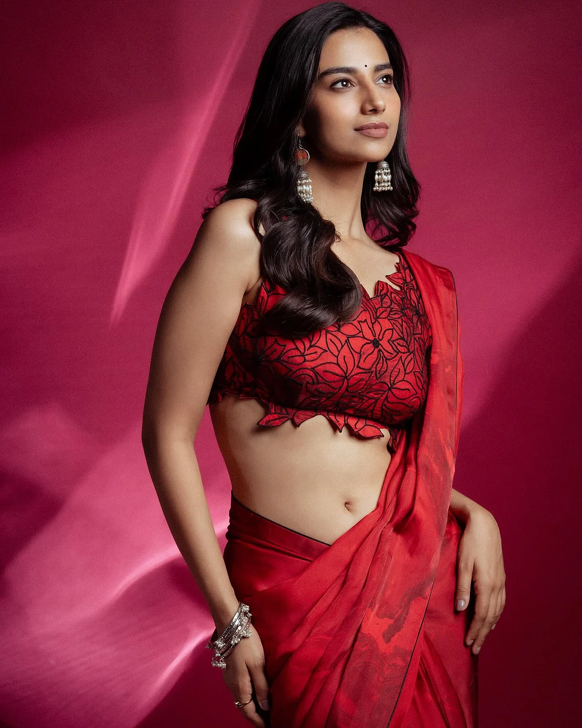 meenakshichaudhary006173332312835156916729469319982958685037