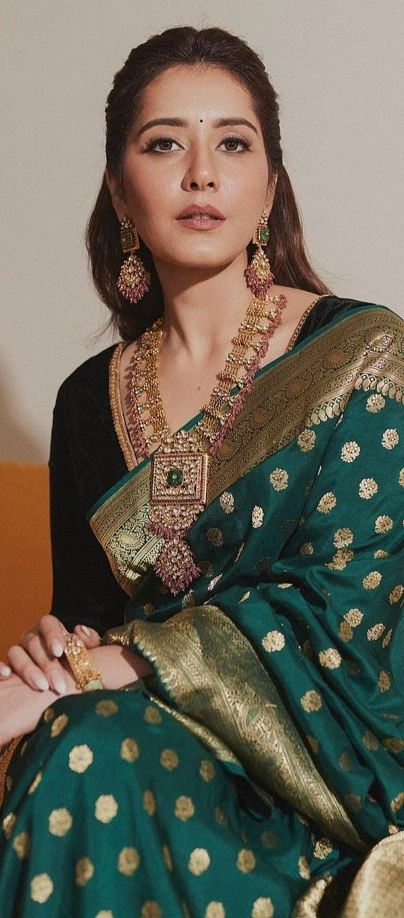 rashi khanna 5