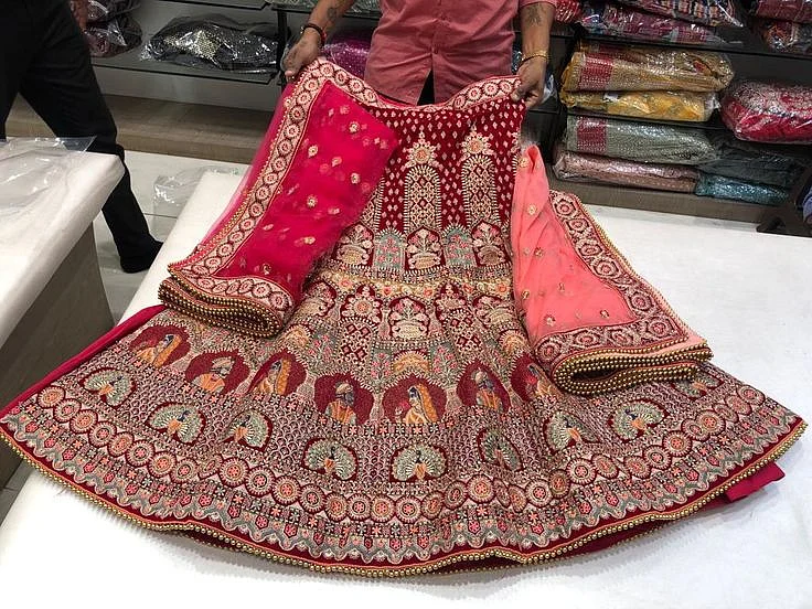 Bridal Lehenga 00