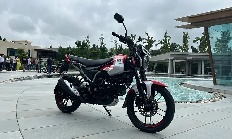 Bajaj Freedom 125 CNG Motorcycle Top Five Highlights 7 dbbc225fa6