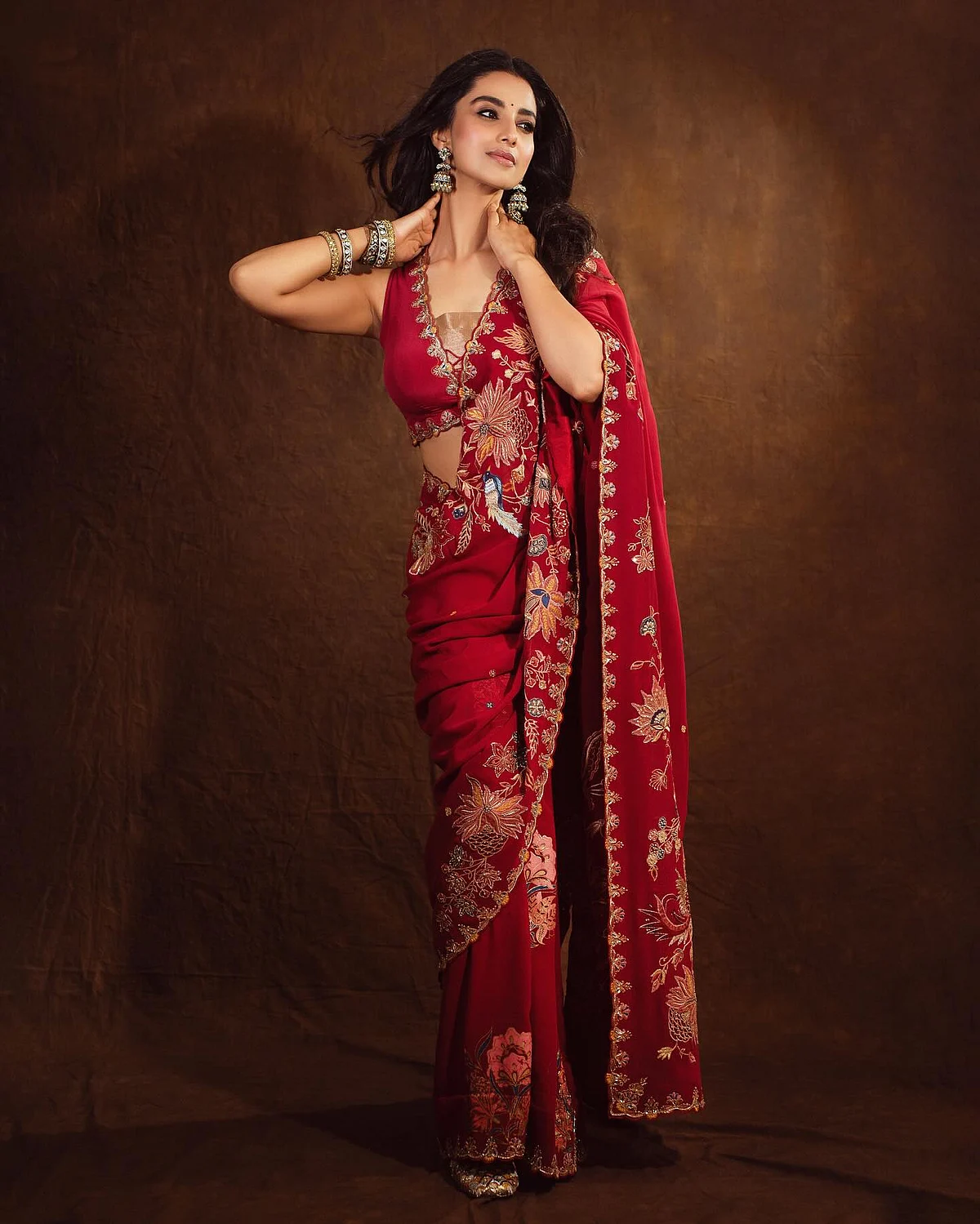 meenakshichaudhary006173018468734893645256069935262958685037