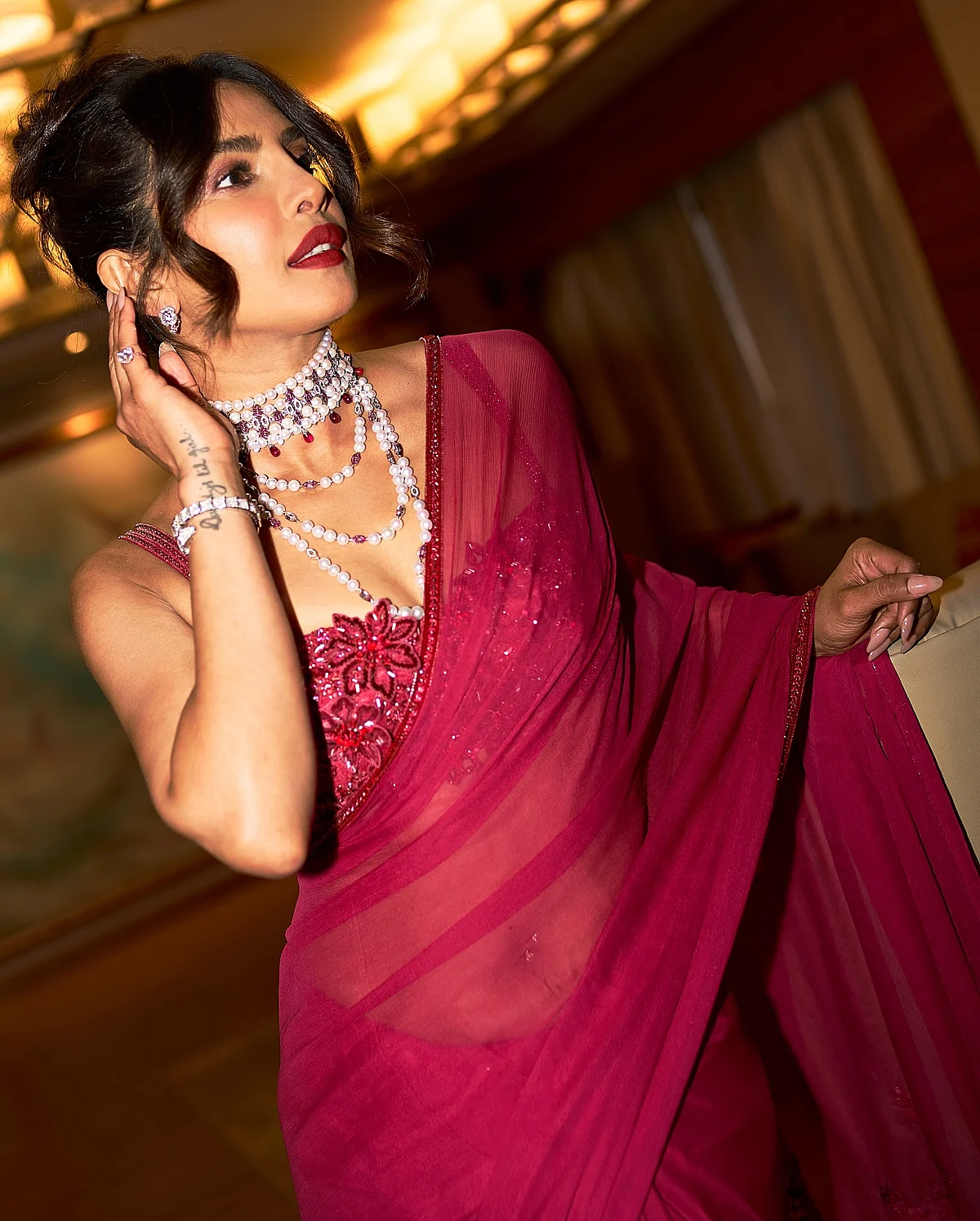 priyankachopra17245036553441708576146477236178537482 2