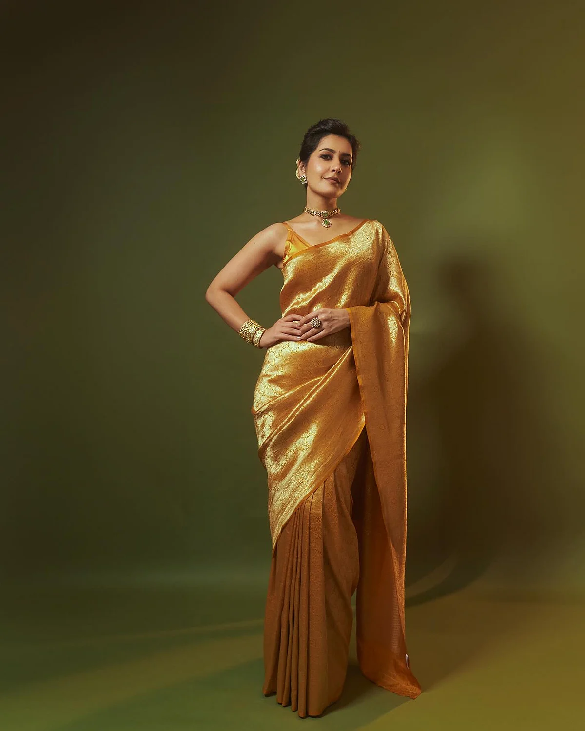 raashiikhanna171154155433329745905936000272945825720 1
