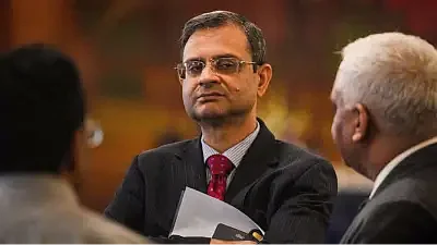 rbi new governor sanjay malhotra 1733747116988 16 9