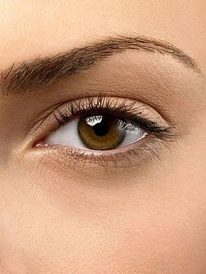 The Right Way to Get Rid of Dark Circles Under Your Eyes