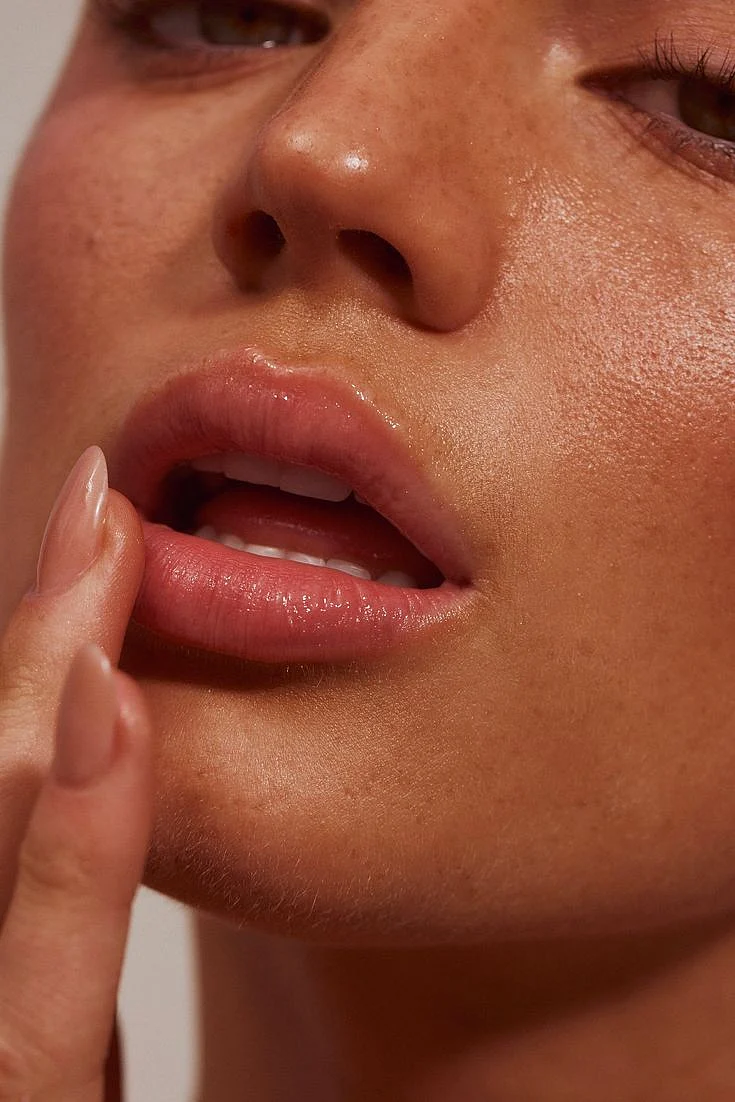 N°15 Soothing Lip Serum