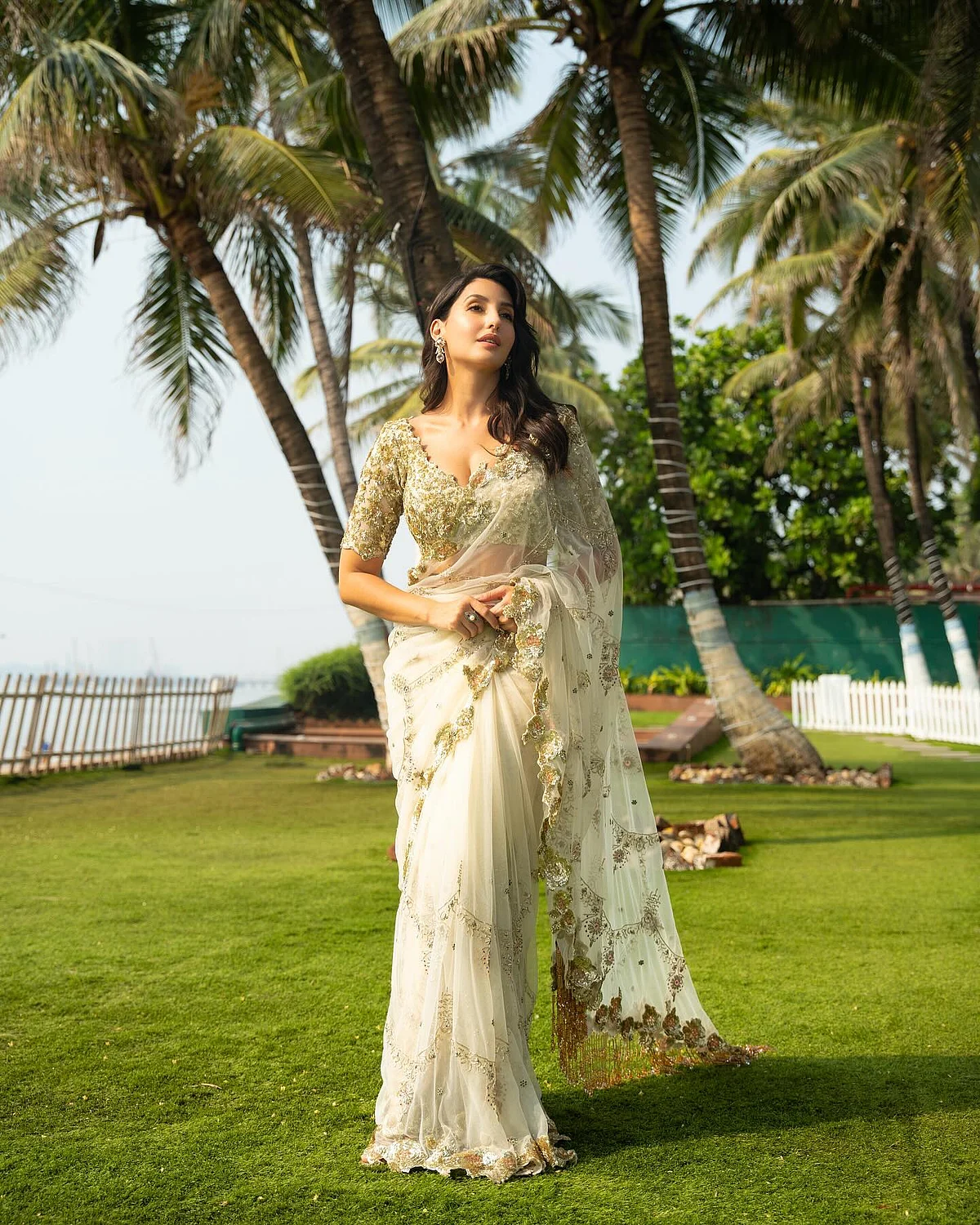 norafatehi17340617483521887664914246651528977978