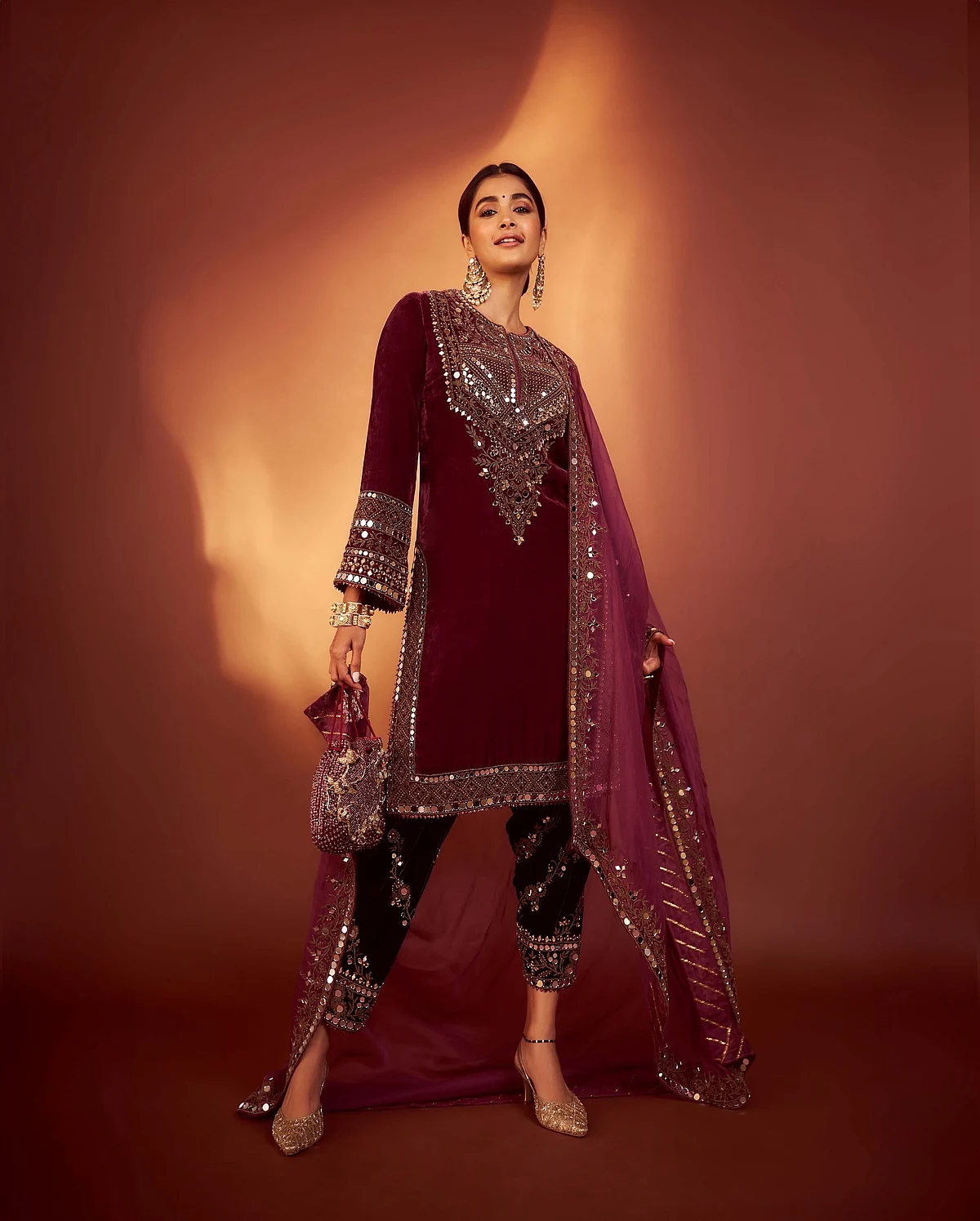hegdepooja 1725784283 3452451258659265758 287472860