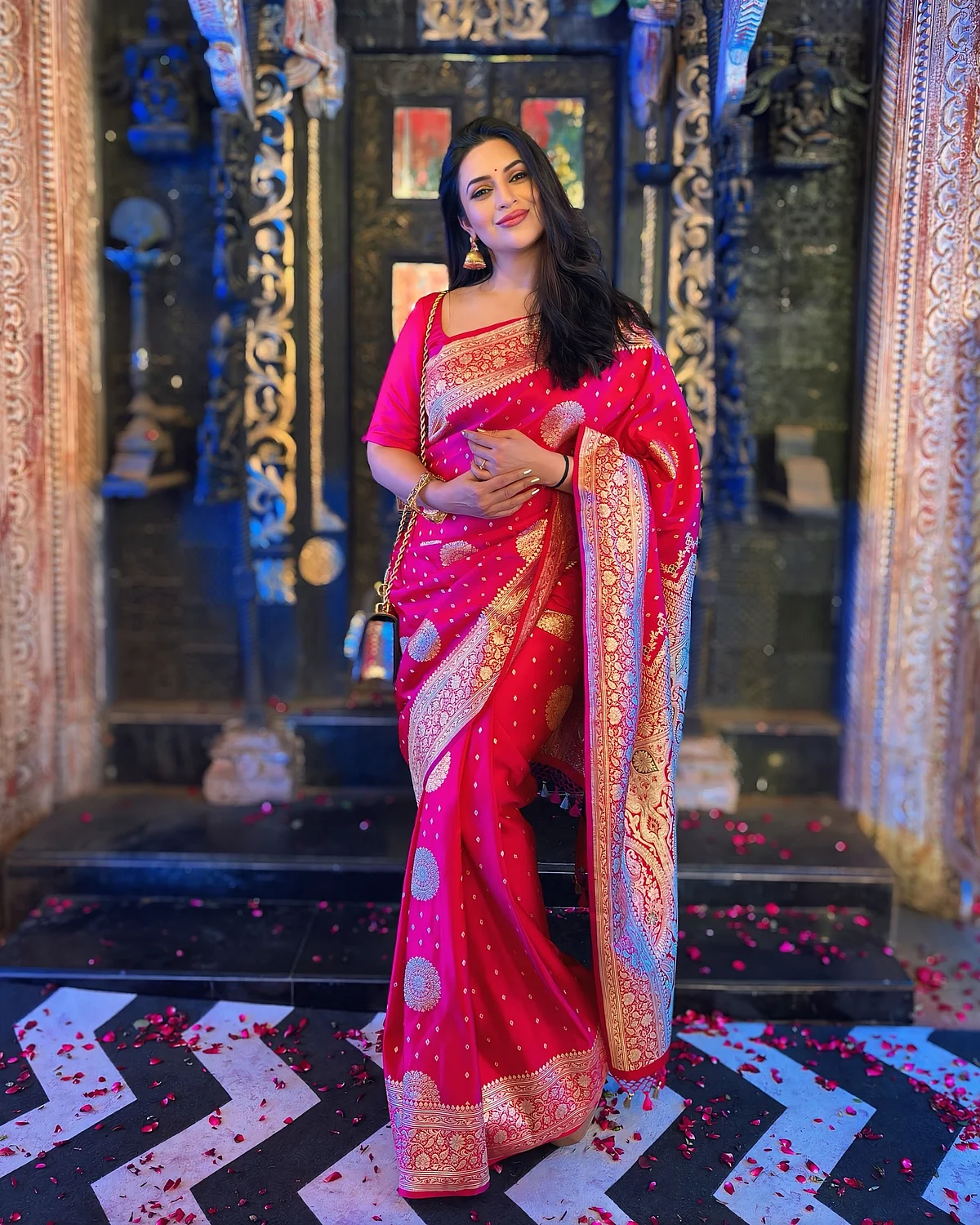 divyankatripathidahiya17330300993513233564622366156352713906