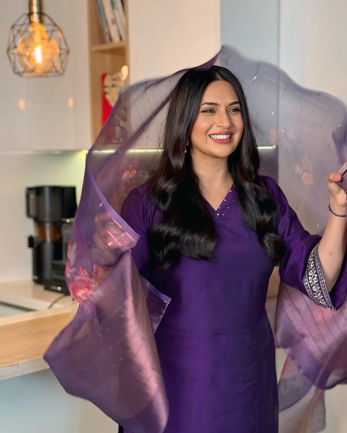 divyankatripathidahiya17300063353487868398154207658352713906